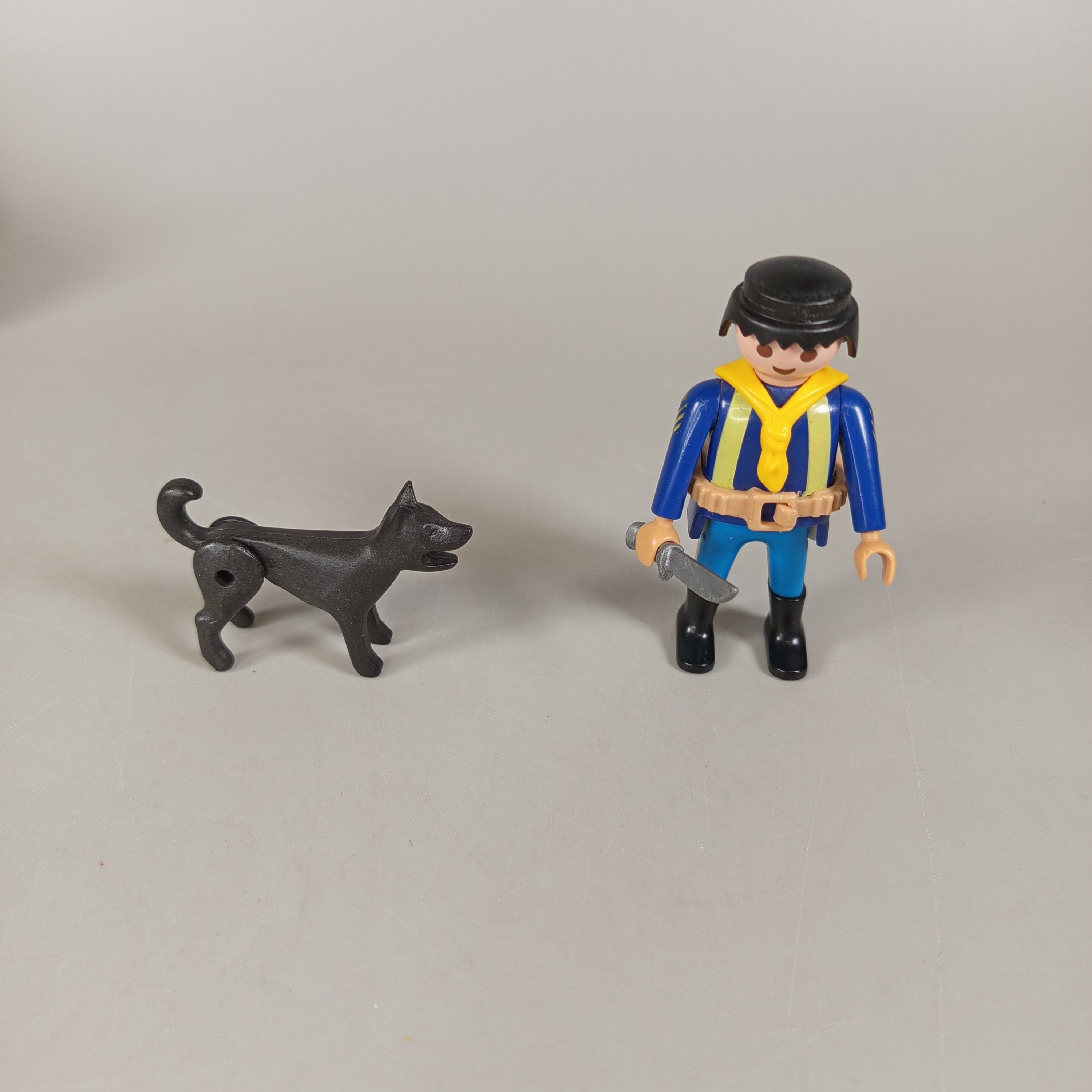 Playmobil 🙂🏠 Figur & Hund, gebraucht, ab 3 4 5 Jahre | ✅ geprüft